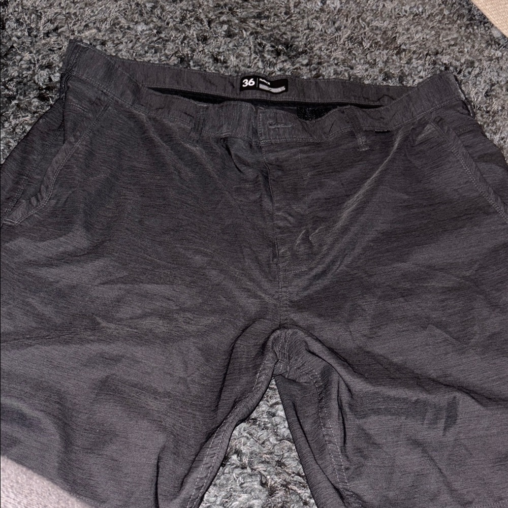 Hurley men’s Black Casual Shorts size 36